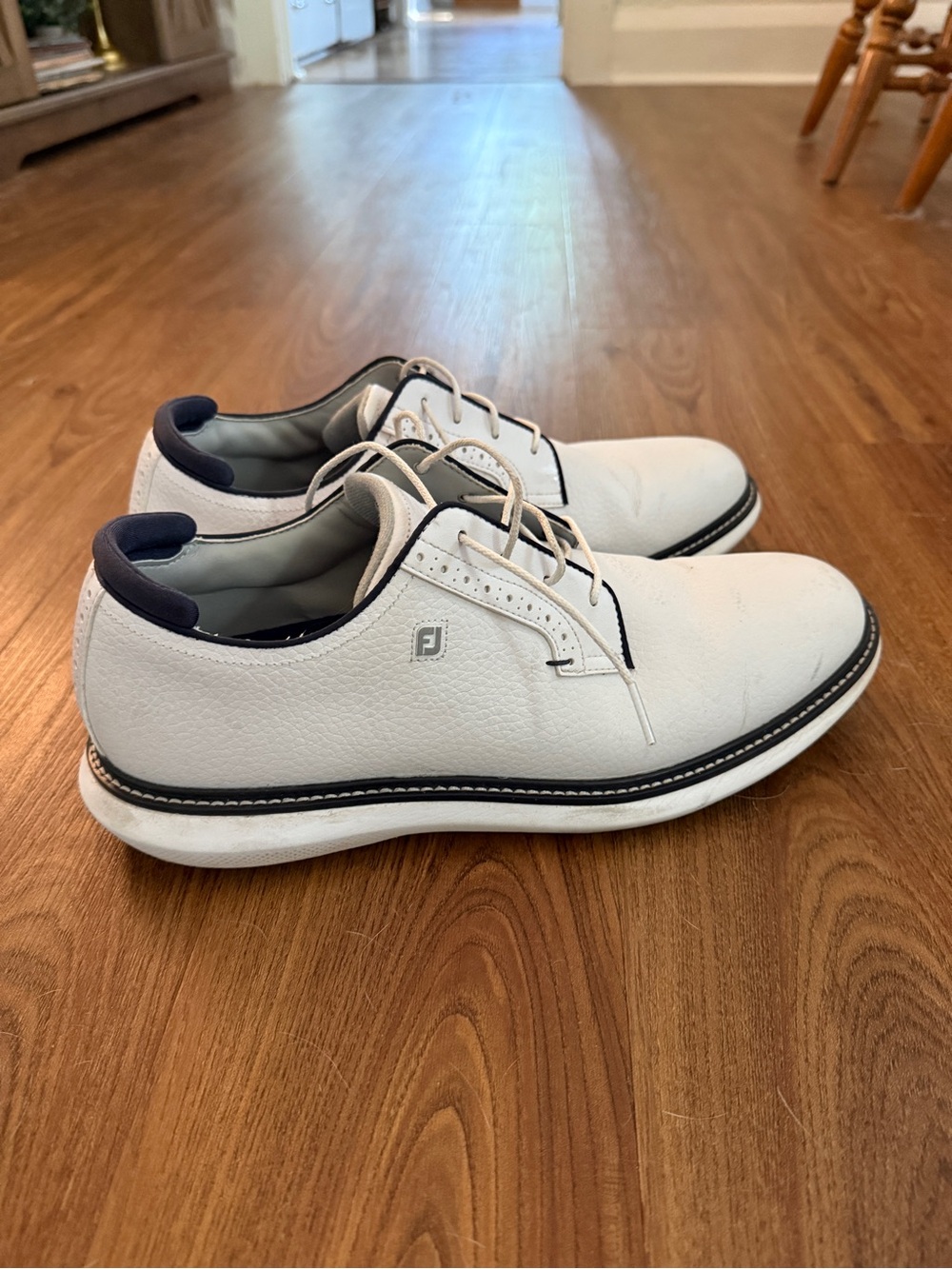 FootJoy traditions men’s White Golf Shoes with Navy Trim